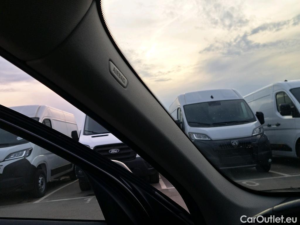  Bmw  X1 BMW  / 2015 / 5P / todoterreno sDrive18dA Business (AC) #7