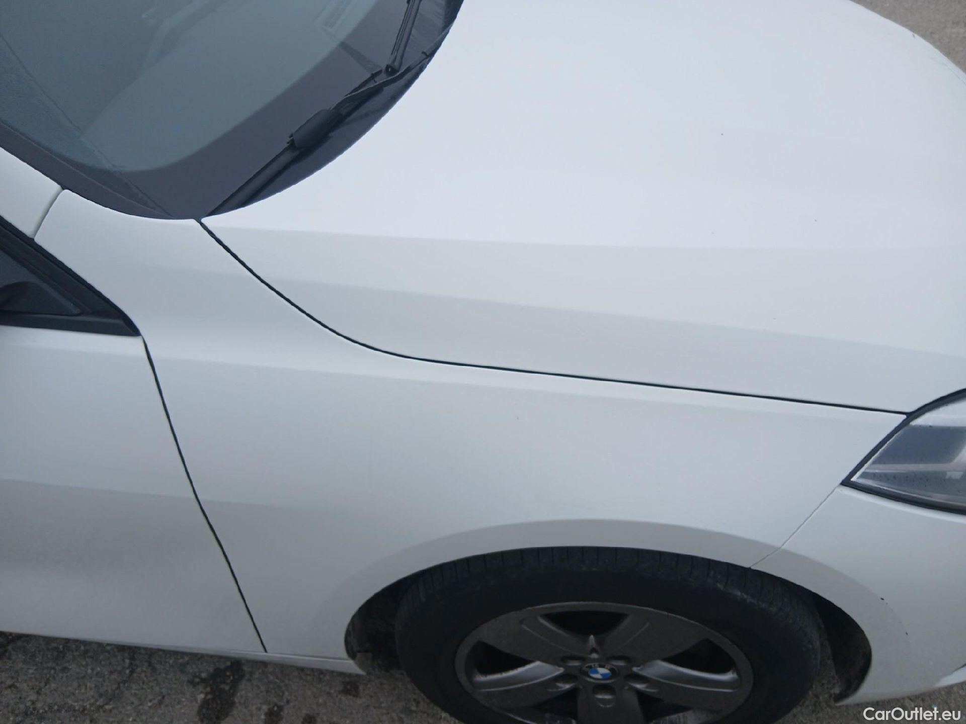  Bmw  Serie 1 BMW  / 2019 / 5P / berlina con portón 116d #16