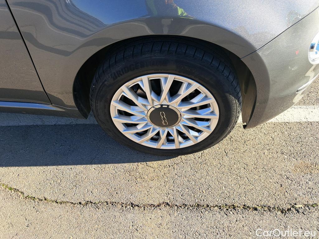  Fiat  500 FIAT  / 2015 / 3P / berlina con portón Lounge 1.2 8v 51KW (69 CV) (AC) #9