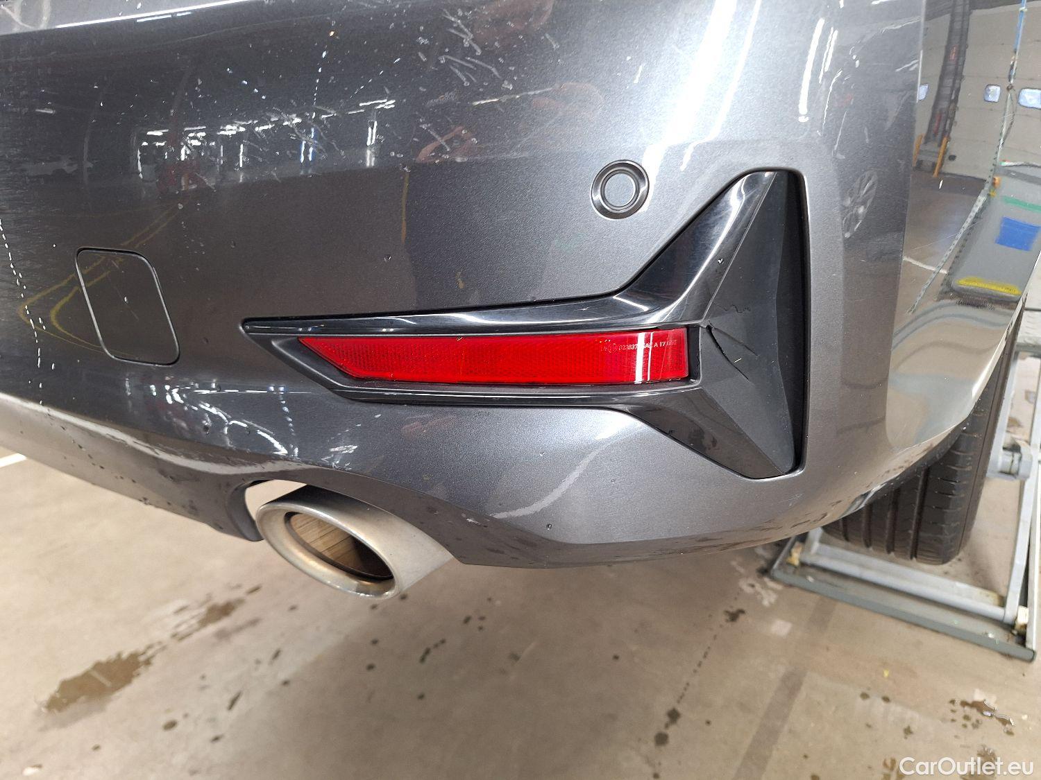  Bmw  Serie 3 BMW, 3-serie '18, BMW 3 Reeks Berline 318iA (115 kW) 4d #34