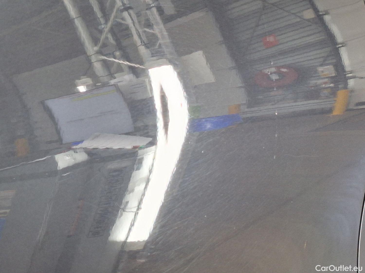  Bmw  Serie 3 BMW, 3-serie '18, BMW 3 Reeks Berline 318iA (115 kW) 4d #10