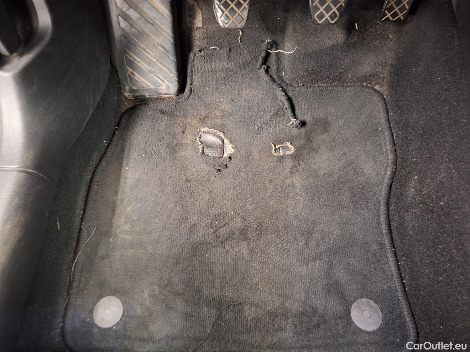  Skoda  Octavia Skoda,  Combi '20, Skoda  Combi 2.0 CRTDI 85kW Ambition 5d #1