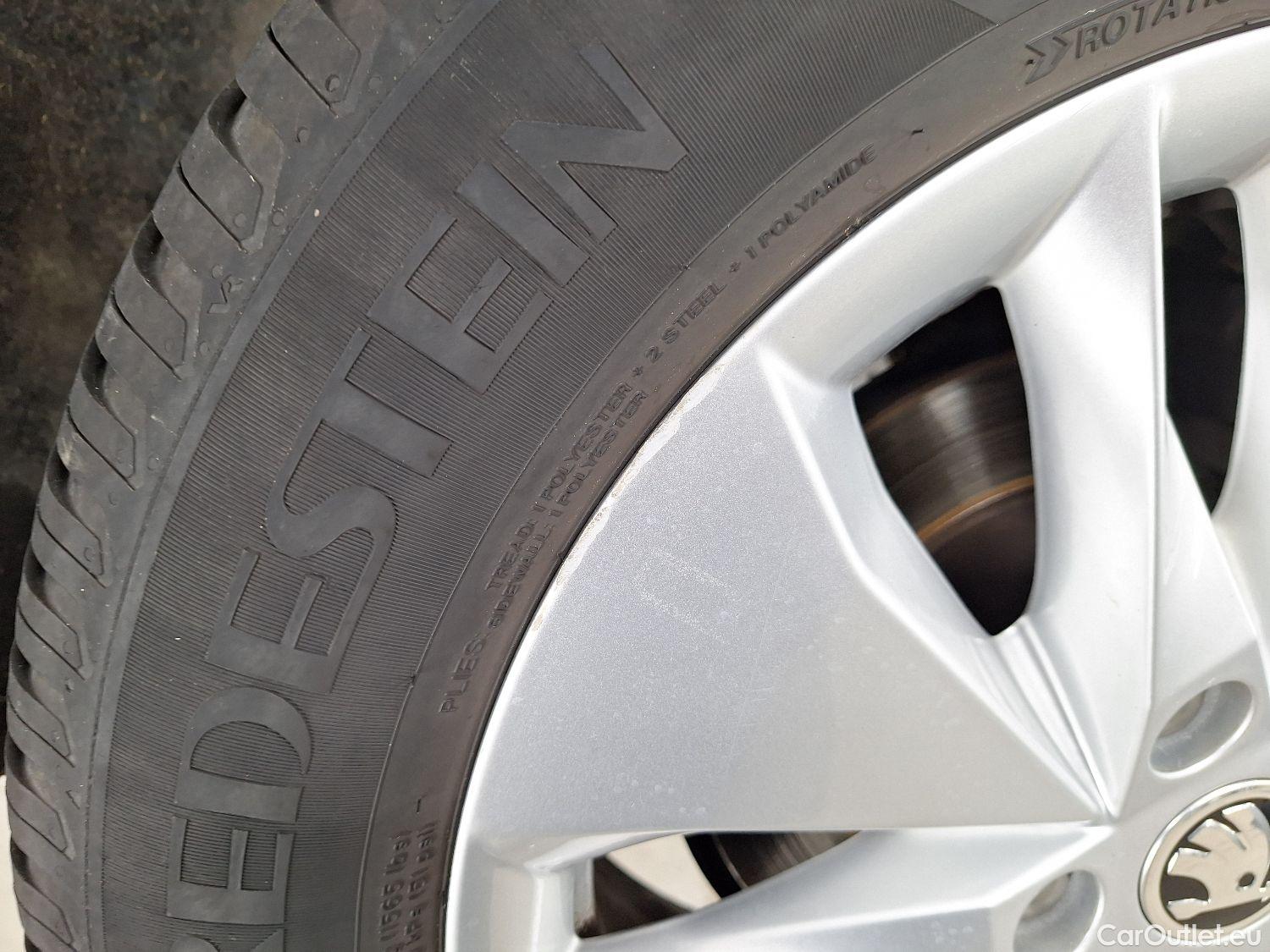  Skoda  Octavia Skoda,  Combi '20, Skoda  Combi 2.0 CRTDI 85kW Ambition 5d #8