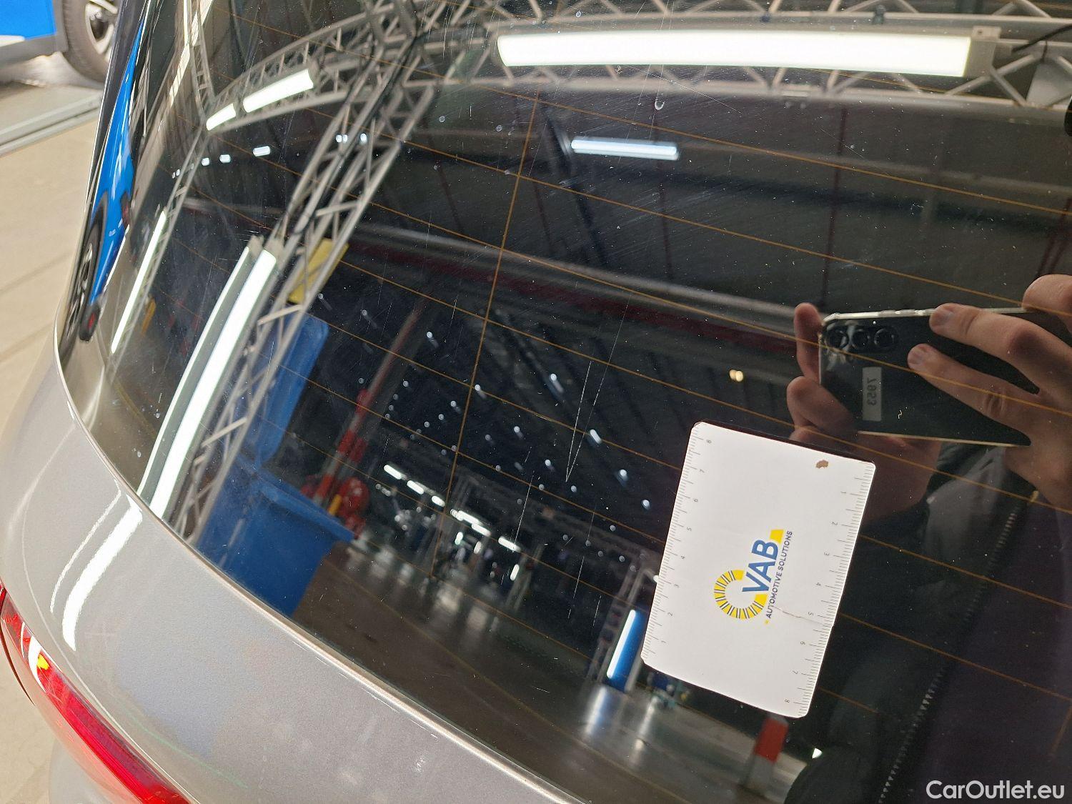  Mercedes  GLB Mercedes,  '19, Mercedes-Benz   180 d Business Solution 5d #7