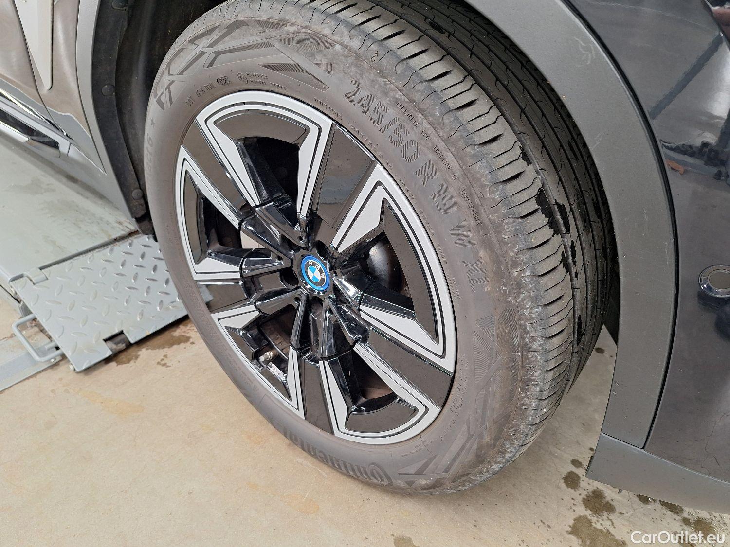  Bmw  iX3 BMW,  '20 BEV, BMW  sDrive35 5d #57