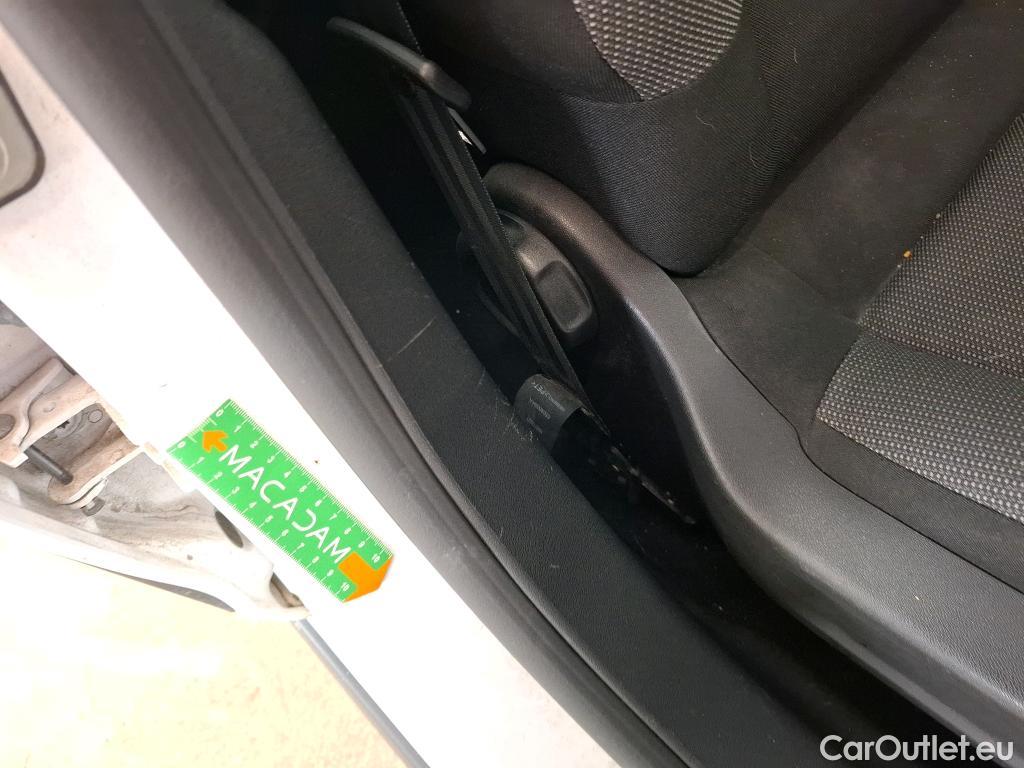  Citroen  C3 CITROEN  Société / 2020 / 5P / Berline BlueHDi 100 S&S BVM6 Feel Nav #14