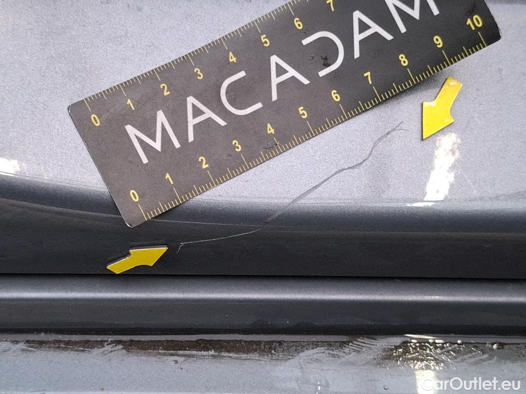  Bmw  Serie 1 BMW Série 1 / 2019 / 5P / Berline 116i DKG7 Business Design #3