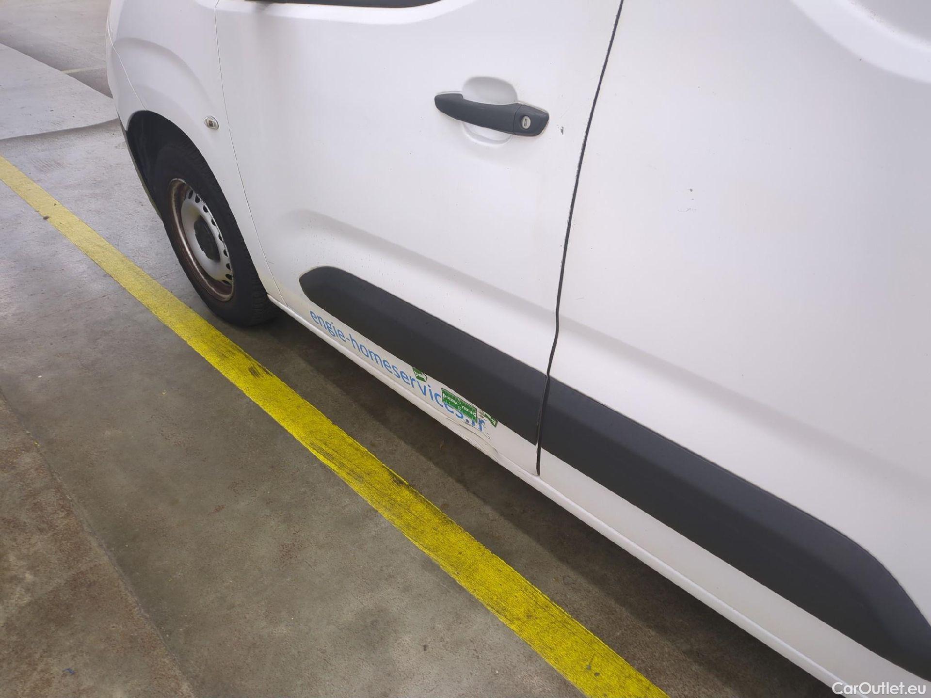  Citroen  Berlingo  Fourgon Club M 650 1.6 BlueHDi 75CV BVM5 E6 #19