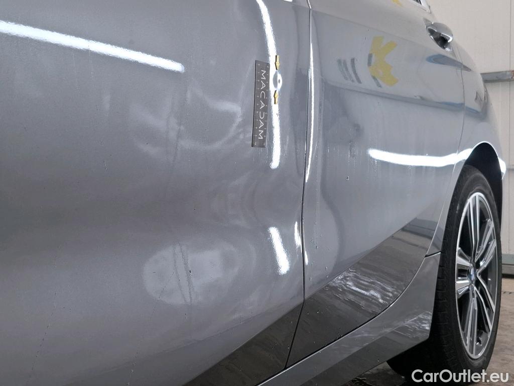  Bmw  Serie 1 BMW Série 1 / 2019 / 5P / Berline 116i DKG7 Business Design #13