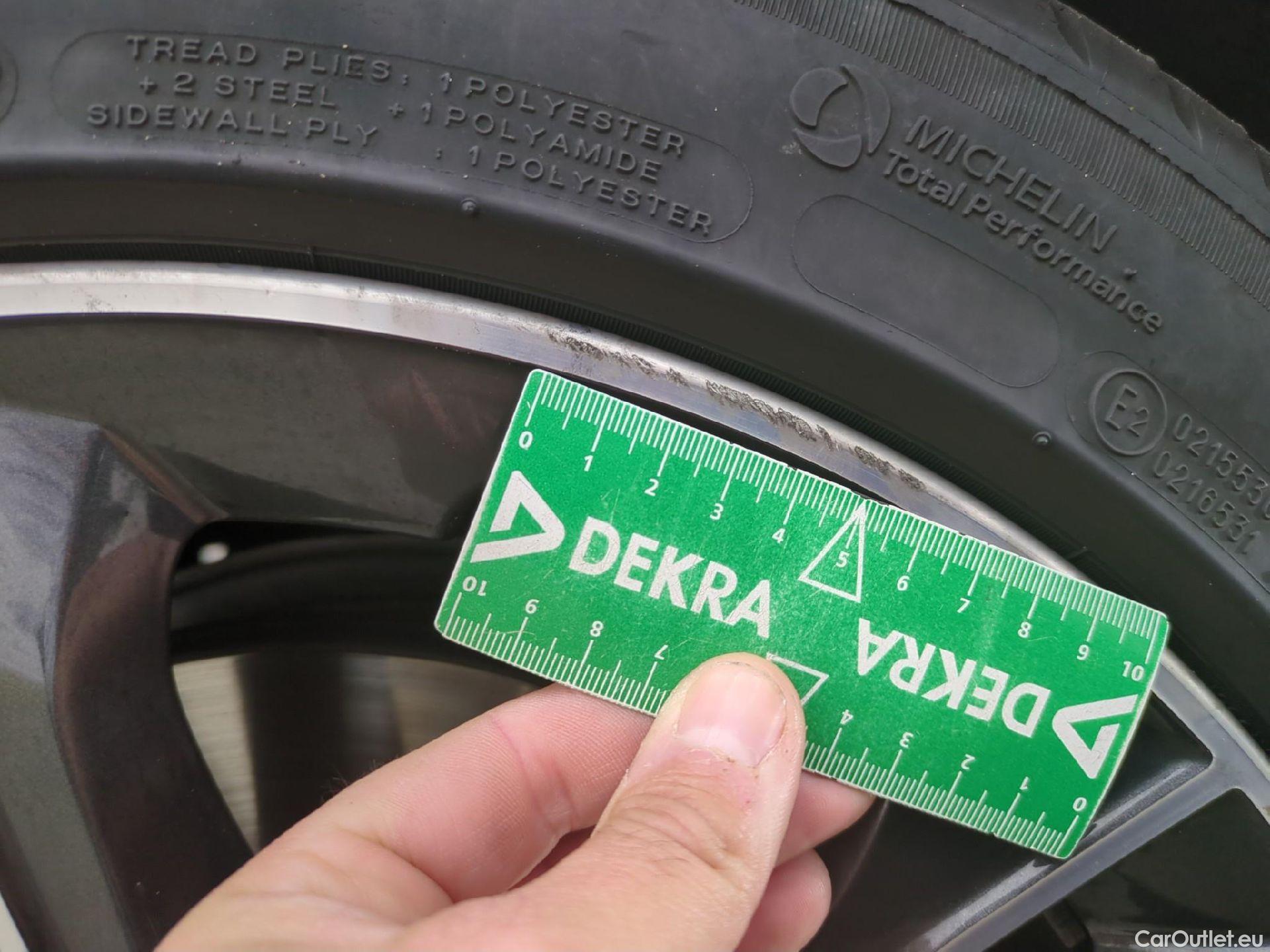  Bmw  Serie 1 Série 1 Berline 118 i Edition Sport 1.5 135CV BVA7 E6d #12