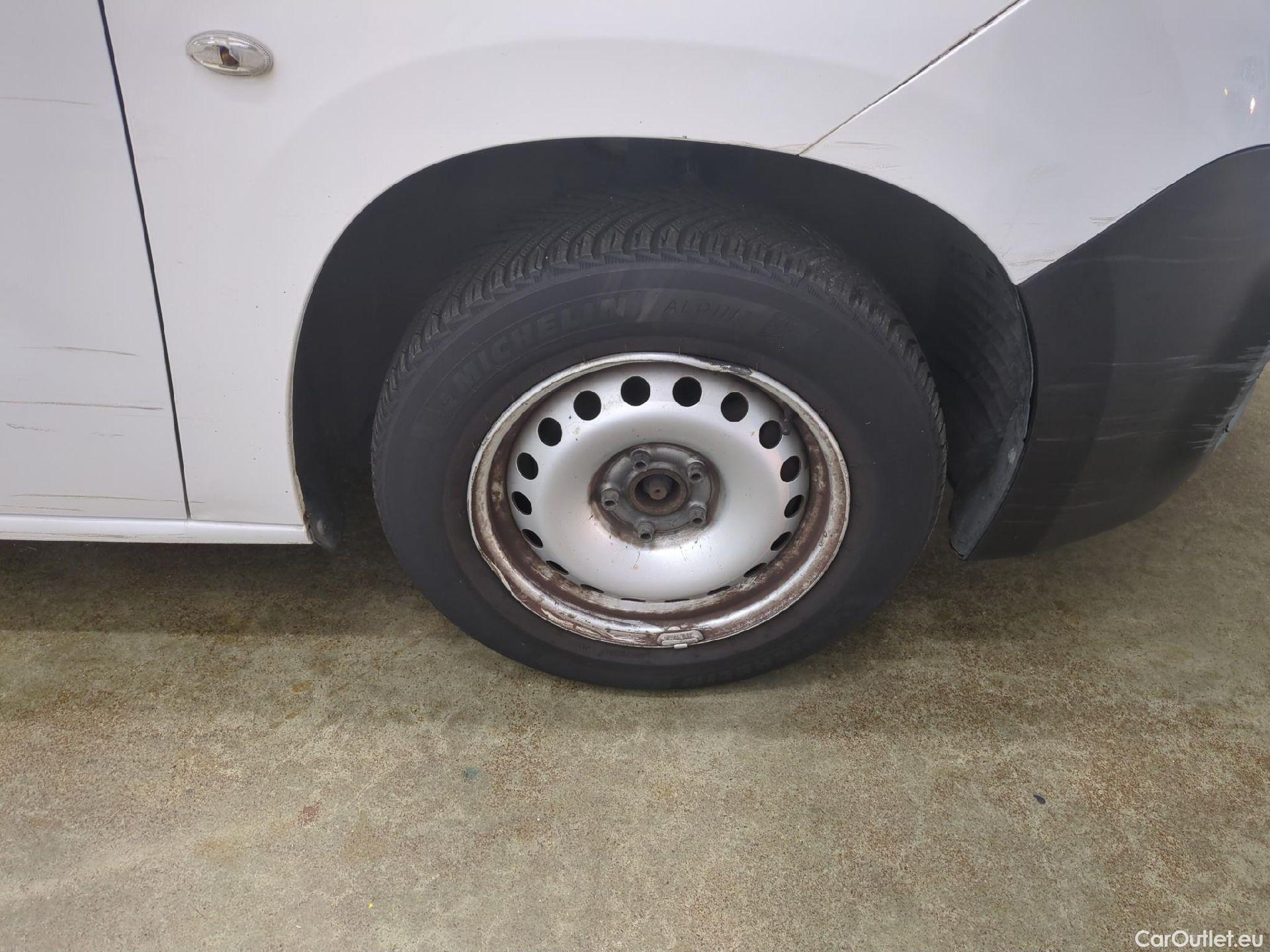  Citroen  Berlingo  Fourgon Club M 650 1.6 BlueHDi 75CV BVM5 E6 #3