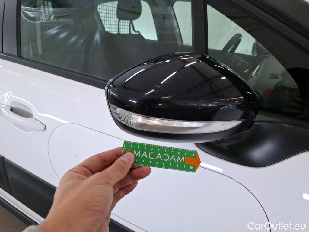  Citroen  C3 CITROEN  Société / 2020 / 5P / Berline BlueHDi 100 S&S BVM6 Feel Nav #30