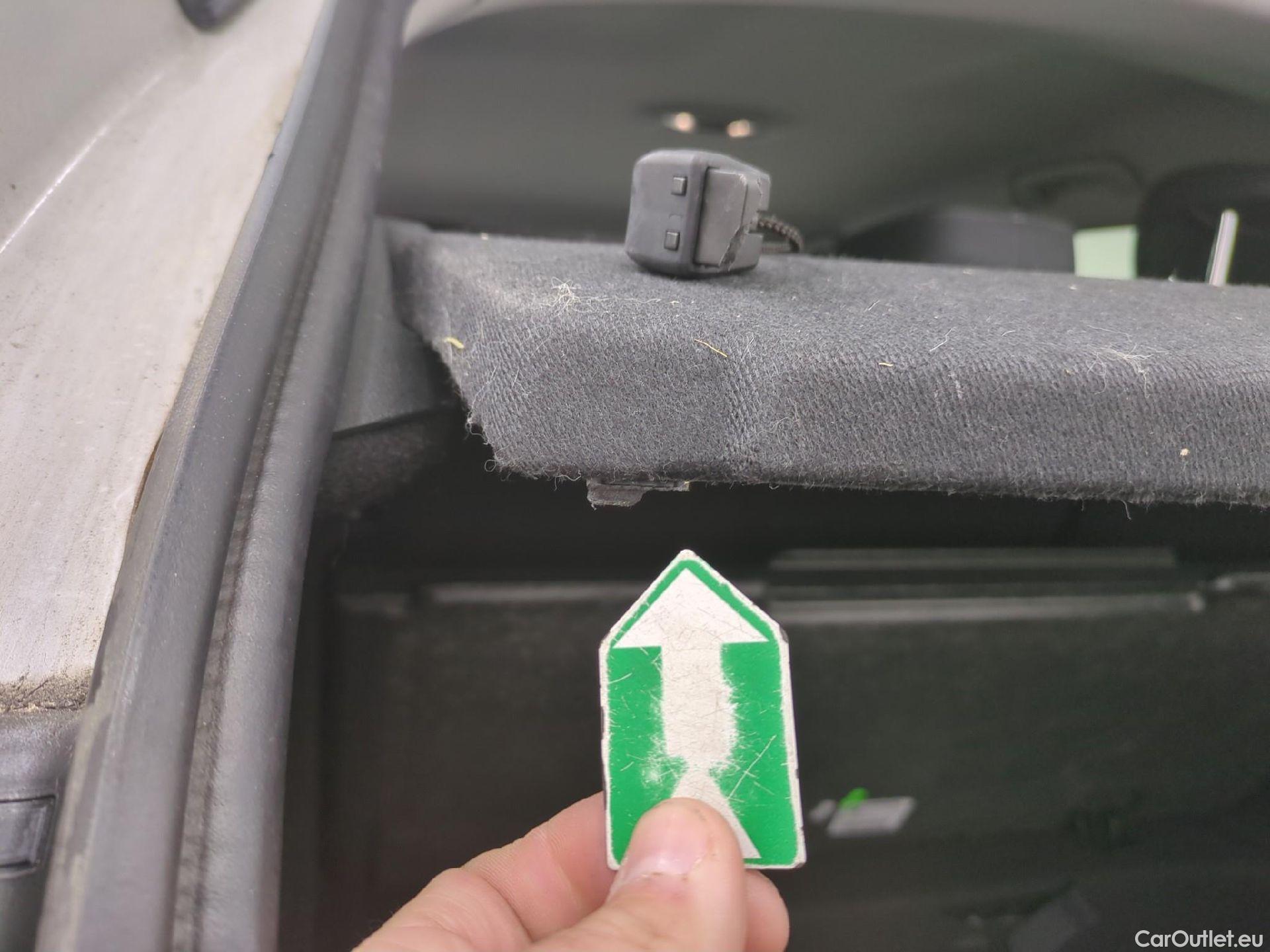  Bmw  Serie 1 Série 1 Berline 118 i Edition Sport 1.5 135CV BVA7 E6d #5