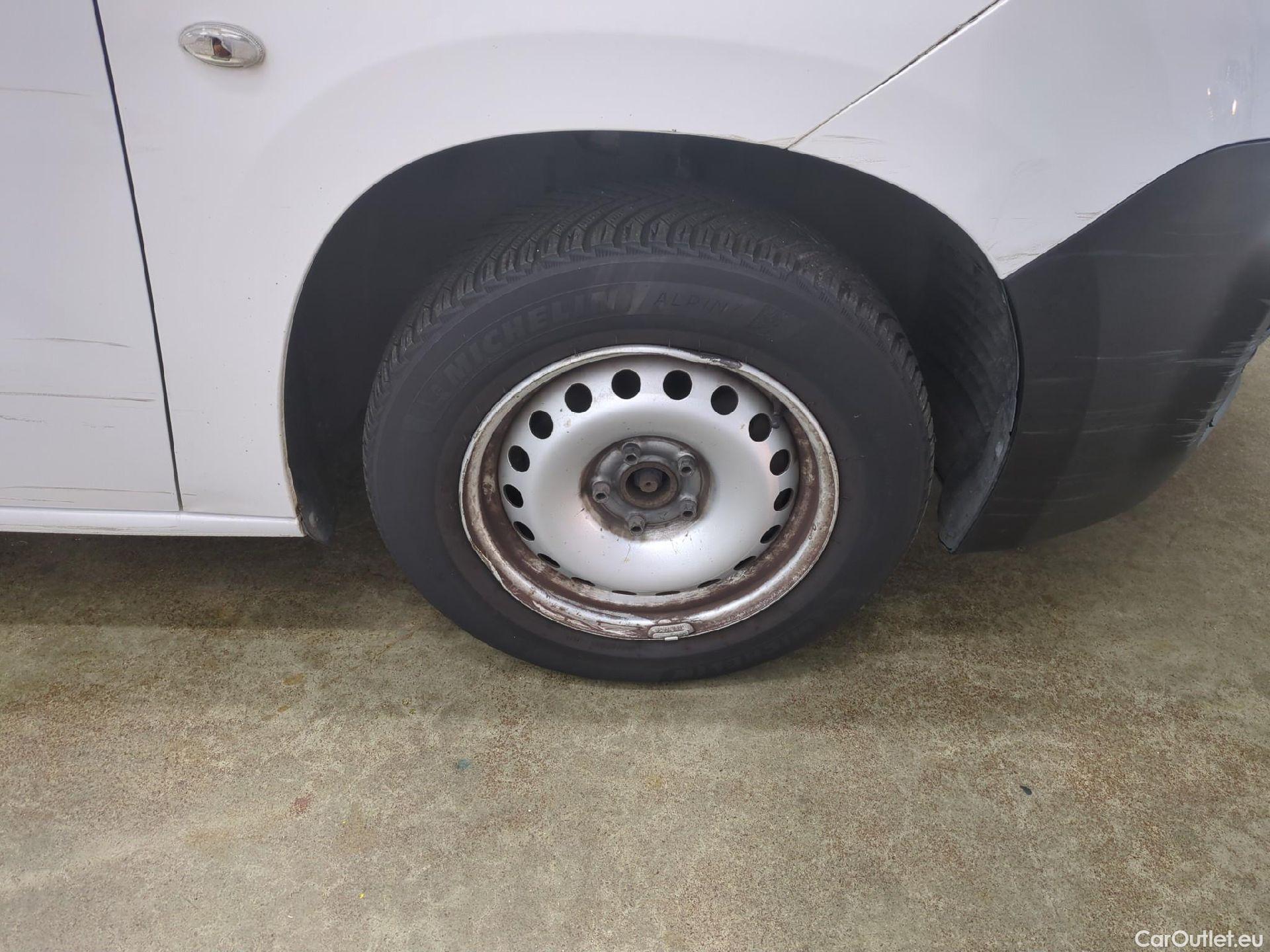  Citroen  Berlingo  Fourgon Club M 650 1.6 BlueHDi 75CV BVM5 E6 #6