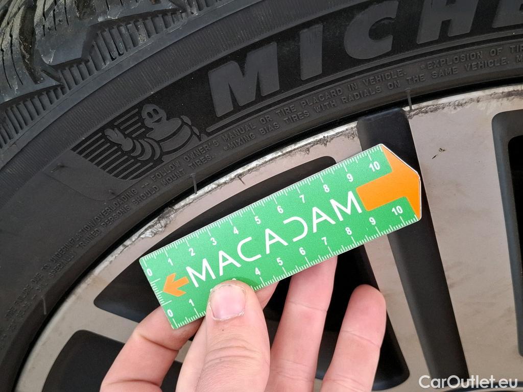  Mini  Countryman MINI  / 2020 / 5P / Crossover Cooper SE ALL4 Yours 125+95ch BVA6 #25