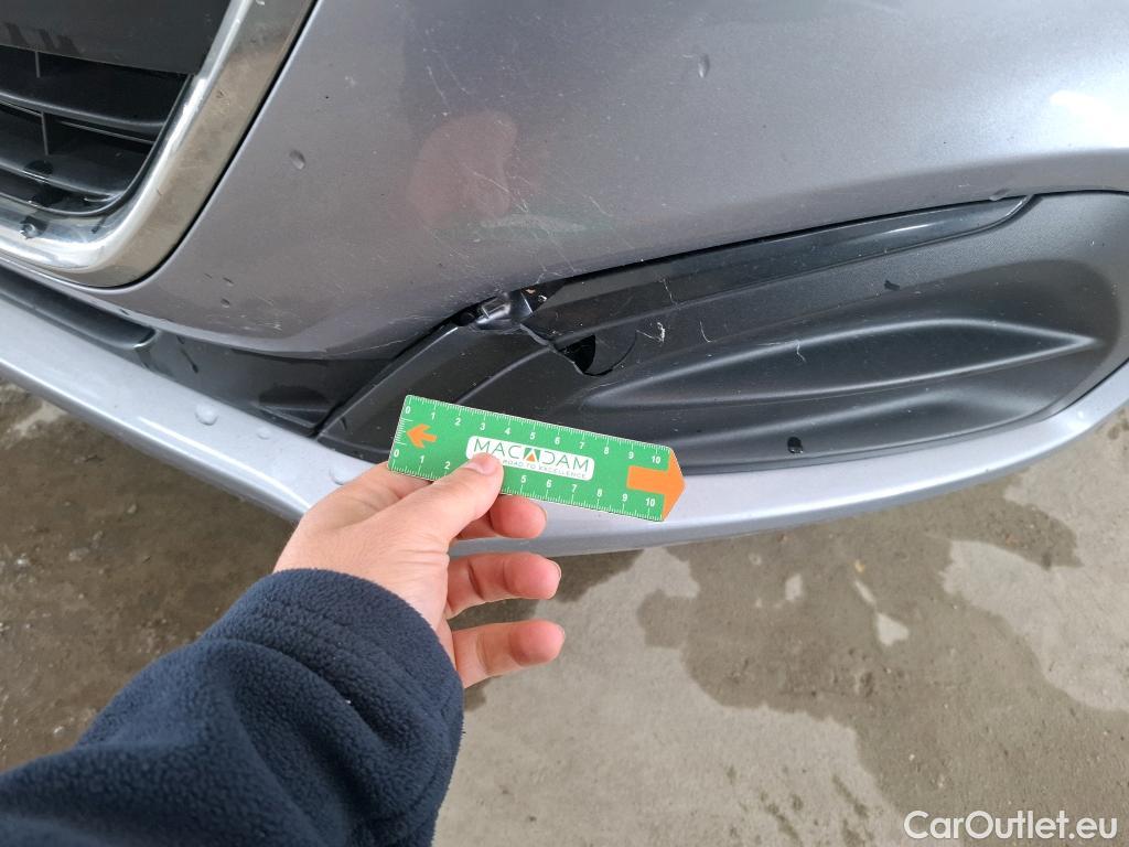  Peugeot  208  Affaire Premium 1.5 HDi 100CV BVM5 E6dT #8