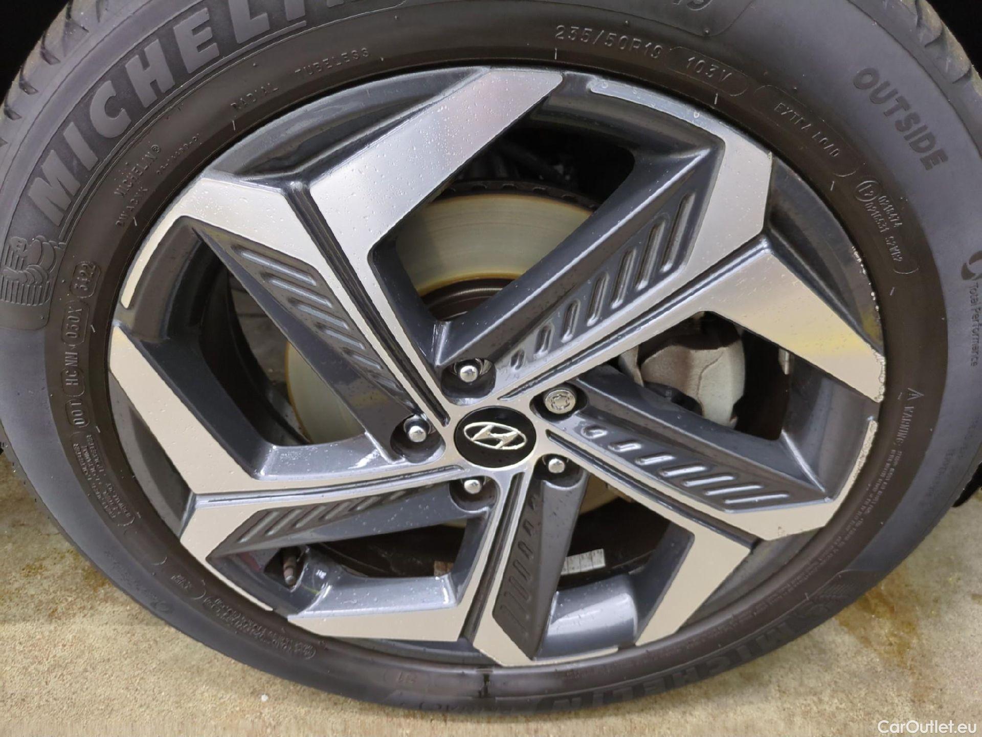  Hyundai  Tucson HYUNDAI  / 2020 / 5P / SUV 1.6 PHEV 265 HTRAC EXECUTIVE 4WD AUTO #3