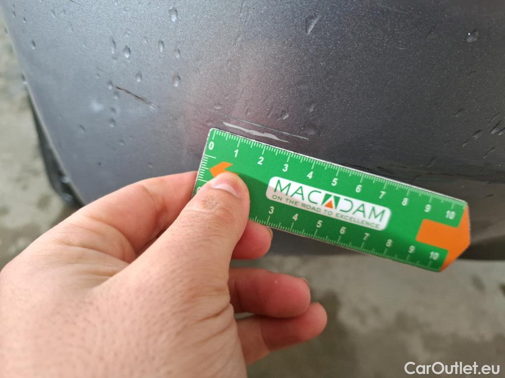  Peugeot  208  Affaire Premium 1.5 HDi 100CV BVM5 E6dT #33