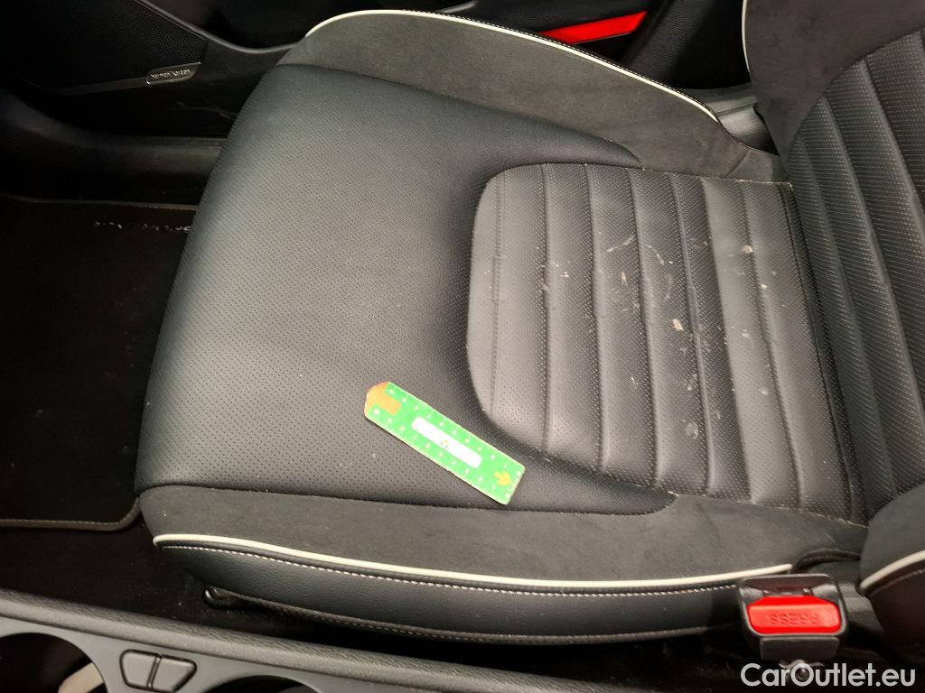  KIA  Sportage KIA  / 2021 / 5P / SUV 1.6 T-GDI 265 PHEV AUTO 4WD GT-L PREM BU #16