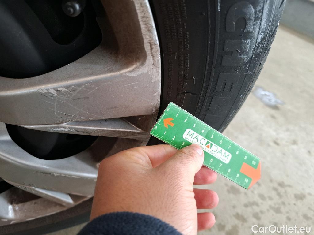  Peugeot  208  Affaire Premium 1.5 HDi 100CV BVM5 E6dT #17