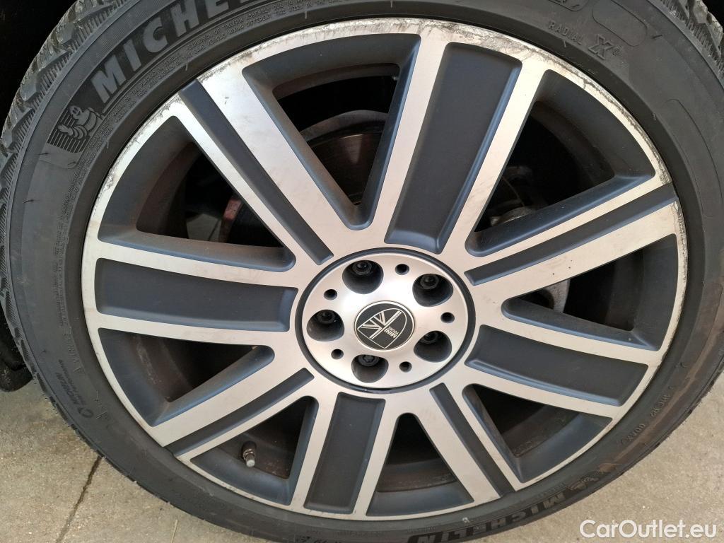  Mini  Countryman MINI  / 2020 / 5P / Crossover Cooper SE ALL4 Yours 125+95ch BVA6 #24