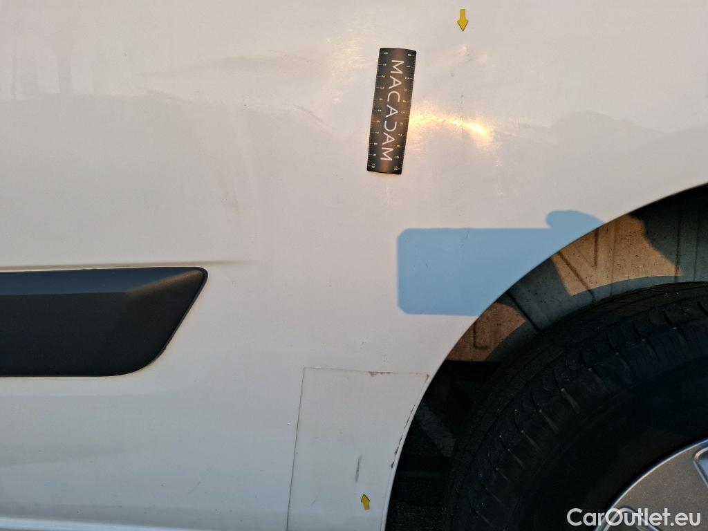  Ford  Transit FORD  Custom / 2018 / 4P / Fourgon tôlé 2.0 ECOBLUE 105 300 L1H2 TREND BUSINESS #4