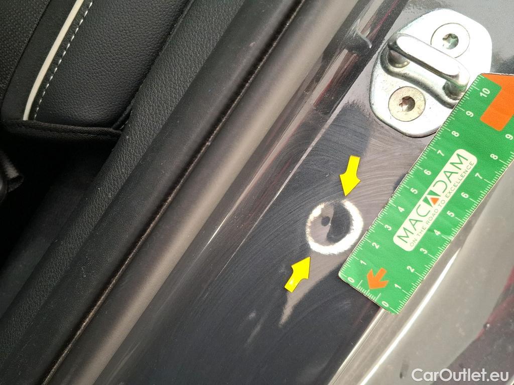  KIA  Sportage KIA  / 2021 / 5P / SUV 1.6 T-GDI 265 PHEV AUTO 4WD GT-L PREM BU #12