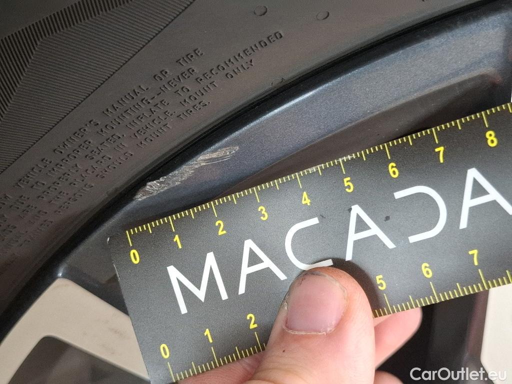  Hyundai  Tucson HYUNDAI  / 2020 / 5P / SUV 1.6 CRDI 136 DCT-7 HYBRID 48V BUSINESS #2