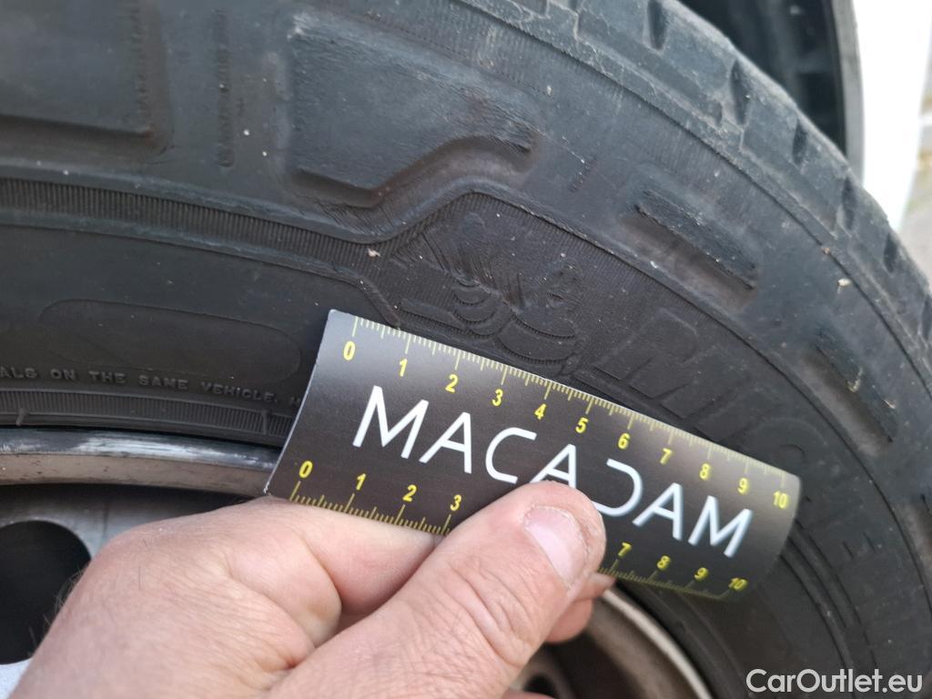  Ford  Transit FORD  Custom / 2018 / 4P / Fourgon tôlé 2.0 ECOBLUE 105 300 L1H2 TREND BUSINESS #15