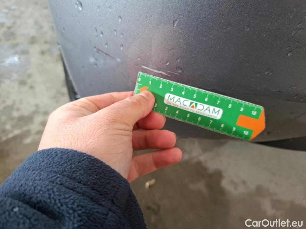  Peugeot  208  Affaire Premium 1.5 HDi 100CV BVM5 E6dT #32