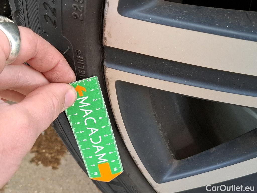  Mini  Countryman MINI  / 2020 / 5P / Crossover Cooper SE ALL4 Yours 125+95ch BVA6 #38