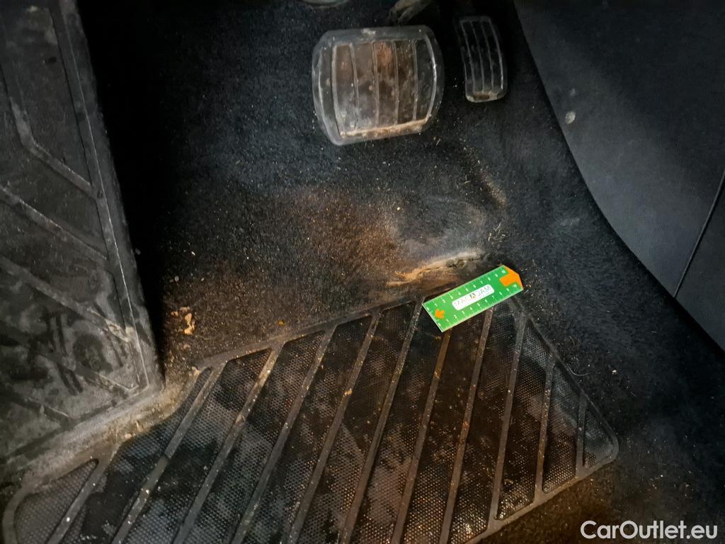  Peugeot  3008  Active Business 1.5 HDi 130CV BVA8 E6d #23