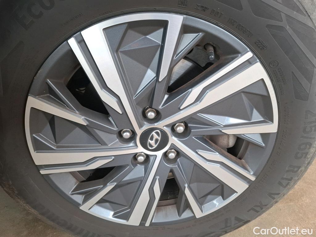  Hyundai  Tucson HYUNDAI  / 2020 / 5P / SUV 1.6 CRDI 136 DCT-7 HYBRID 48V BUSINESS #1