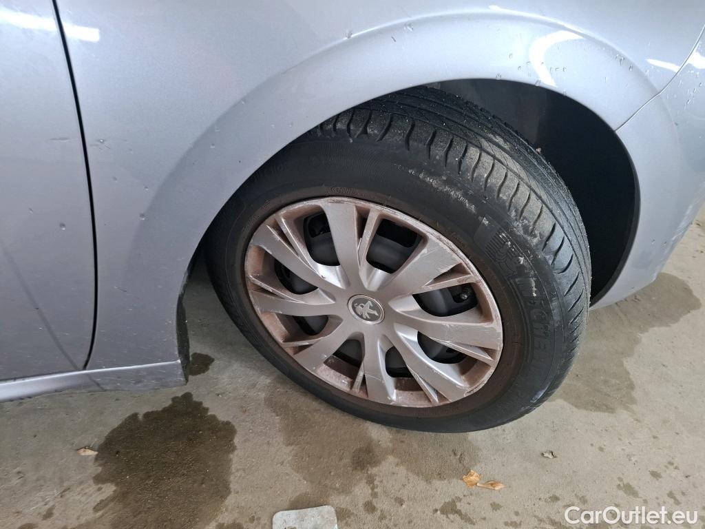  Peugeot  208  Affaire Premium 1.5 HDi 100CV BVM5 E6dT #27