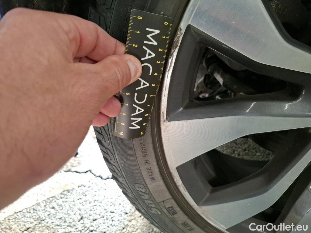  Renault  Megane  IV Berline 5 ptes. Techno 1.5 dCi 115CV BVA7 E6d #16