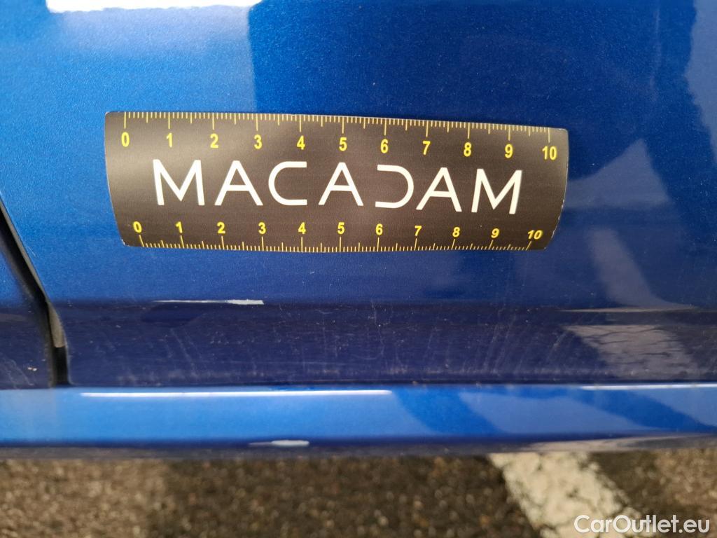  Renault  Megane  IV Berline 5 ptes. Techno 1.5 dCi 115CV BVA7 E6d #38