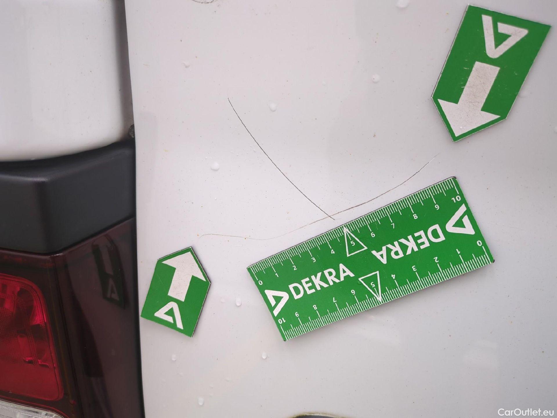  Renault  Trafic  III Fourgon Grand Confort L1H1 1000 1.6 dCi 120CV BVM6 E6 #19