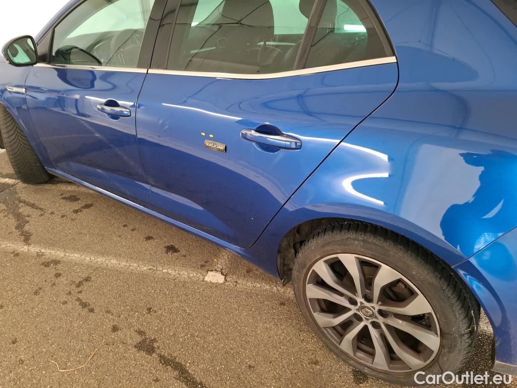  Renault  Megane  IV Berline 5 ptes. Techno 1.5 dCi 115CV BVA7 E6d #32