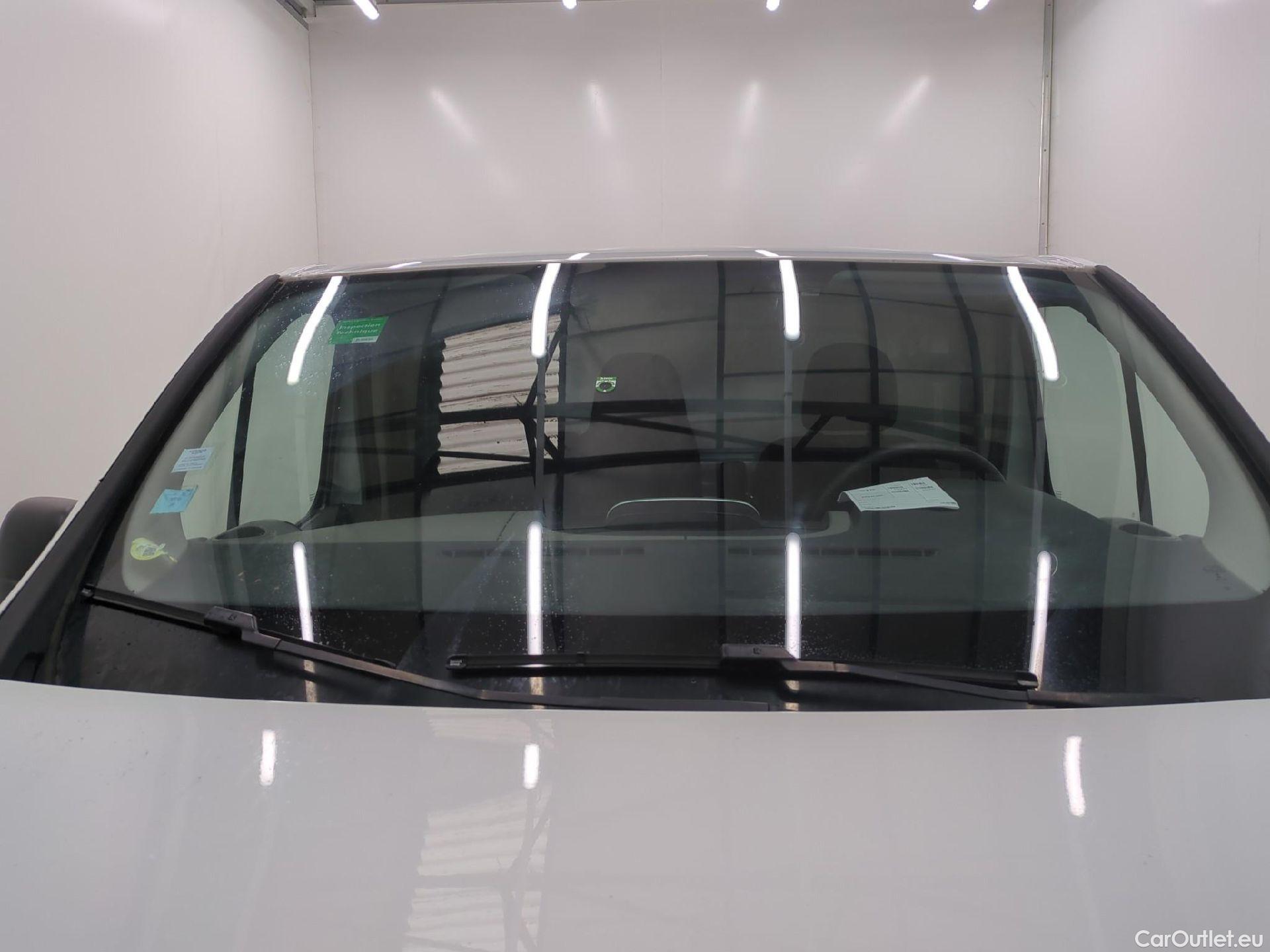  Renault  Trafic  III Fourgon Grand Confort L1H1 1000 1.6 dCi 120CV BVM6 E6 #29