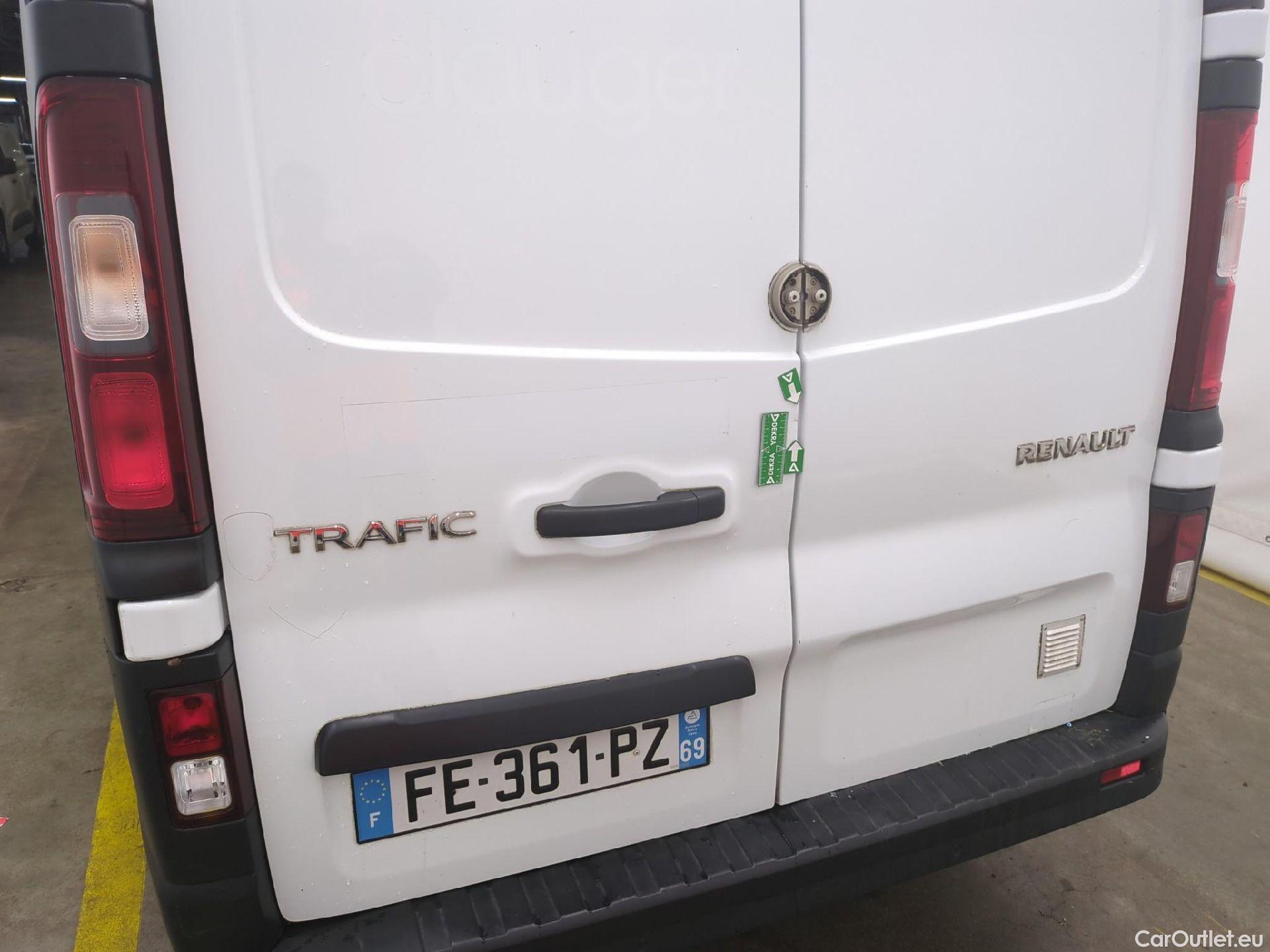  Renault  Trafic  III Fourgon Grand Confort L1H1 1000 1.6 dCi 120CV BVM6 E6 #16