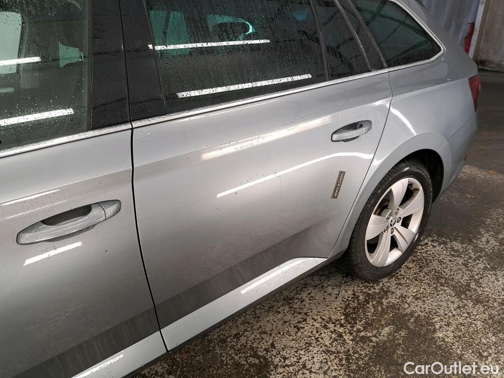  Skoda  Superb  Break Business 2.0 TDI 120CV BVA7 E6d #6