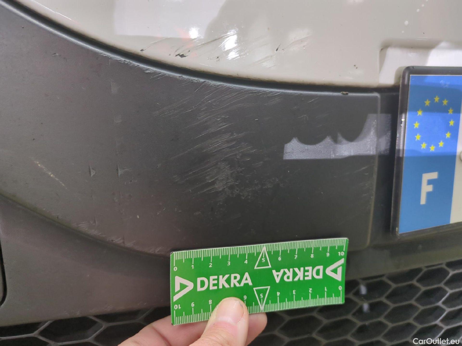  Renault  Trafic  III Fourgon Grand Confort L1H1 1000 1.6 dCi 120CV BVM6 E6 #7