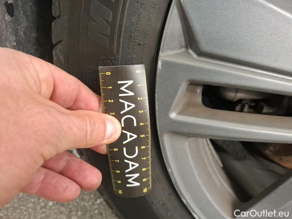  Peugeot  308  Active Pack 1.2 PureTech 130CV BVA8 E6d #15