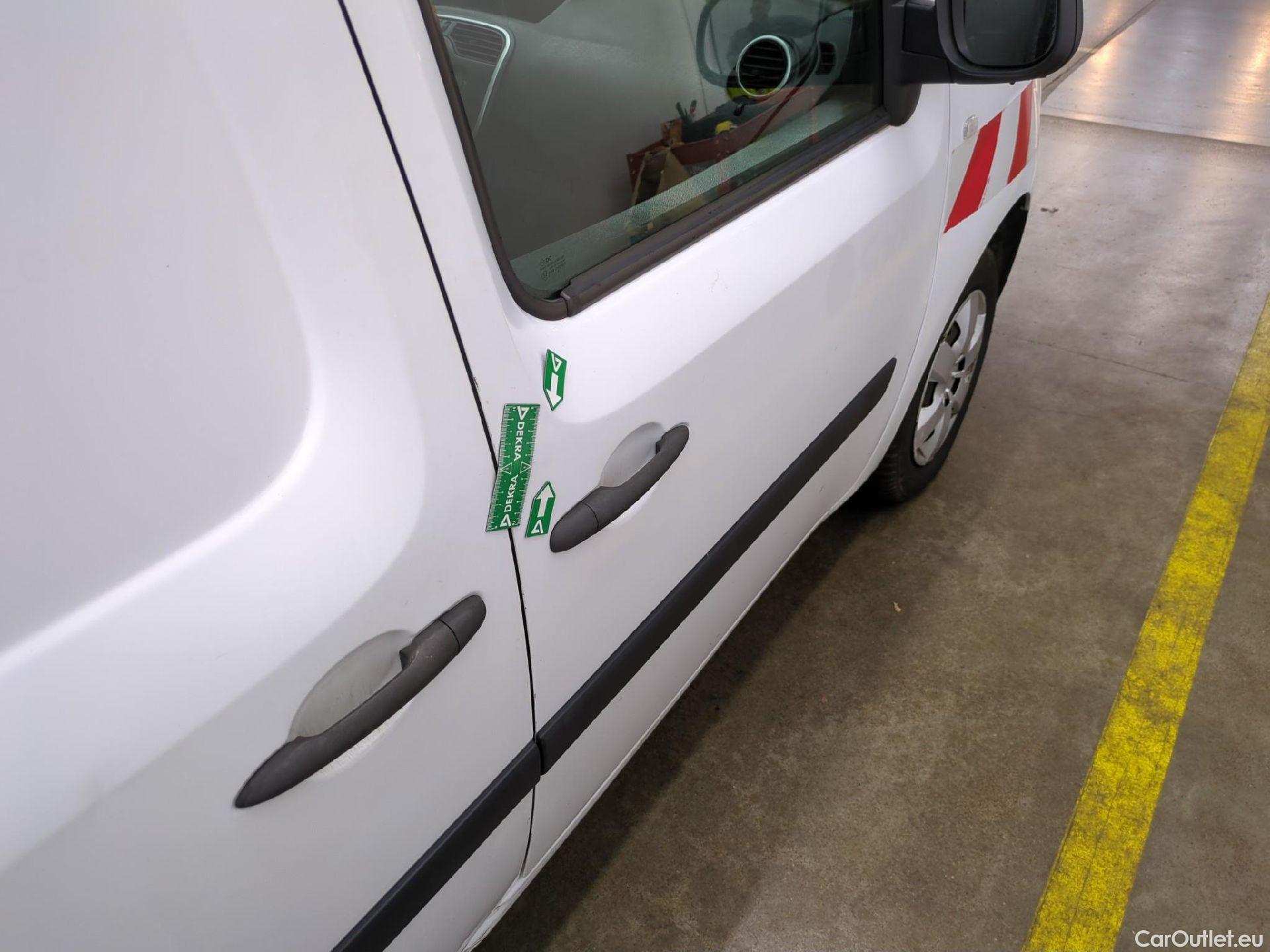  Renault  Kangoo  Express Maxi Grand Confort 1.5 dCi 90CV BVM5 E6 #38