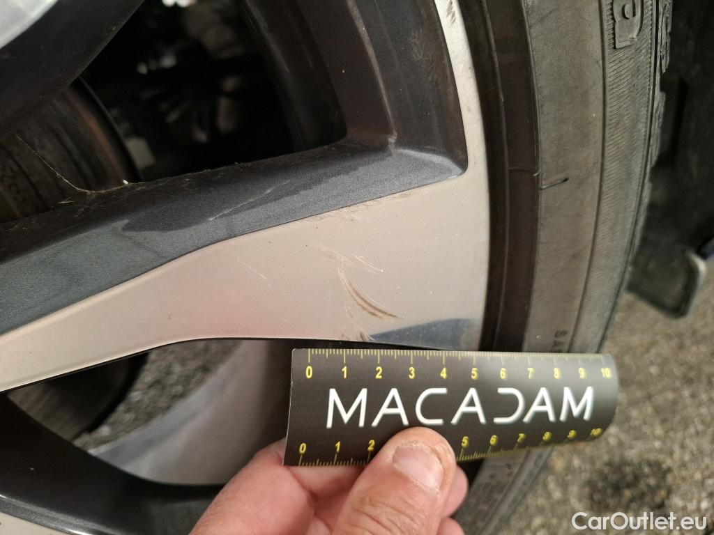  Renault  Megane  IV Berline 5 ptes. Techno 1.5 dCi 115CV BVA7 E6d #15