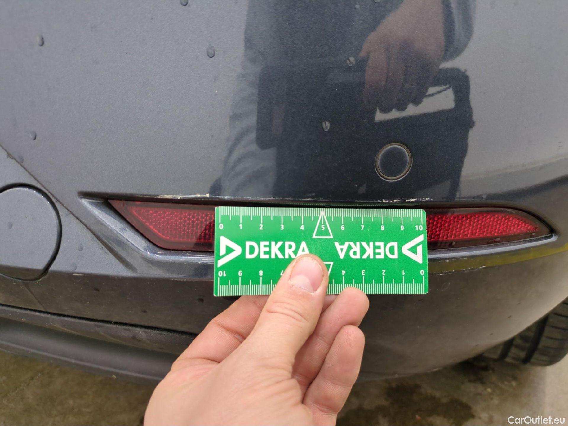  Seat  Leon SEAT  / 2020 / 5P / Berline 1.0 eTSI 110 DSG S&S Style Business #34