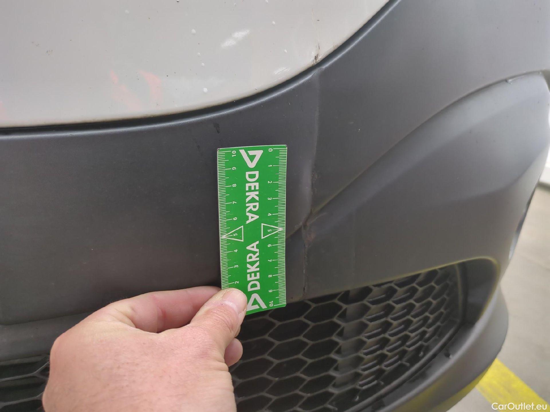  Renault  Trafic  III Fourgon Grand Confort L1H1 1000 1.6 dCi 120CV BVM6 E6 #8