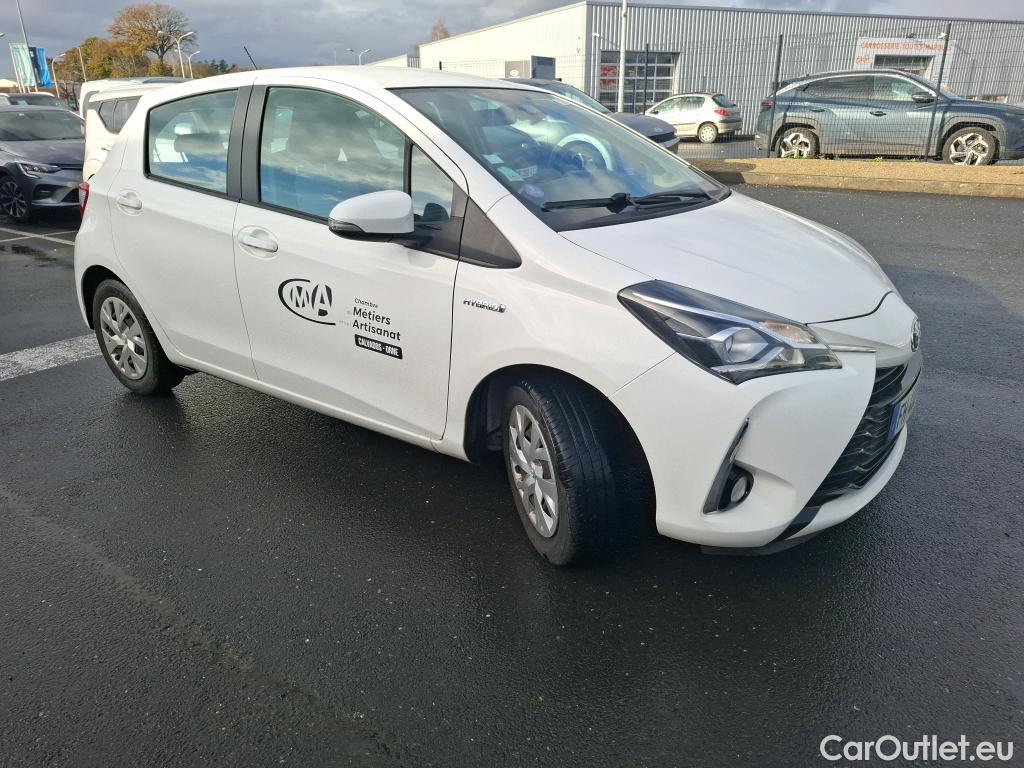  Toyota  Yaris TOYOTA  Hybride / 2017 / 5P / Berline 1.5 VVT-I HYBRID France Business #4