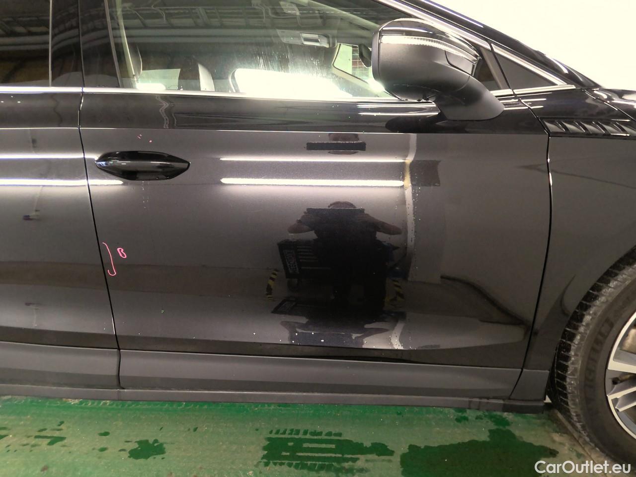  Skoda  ENYAQ  iV80 5d #4