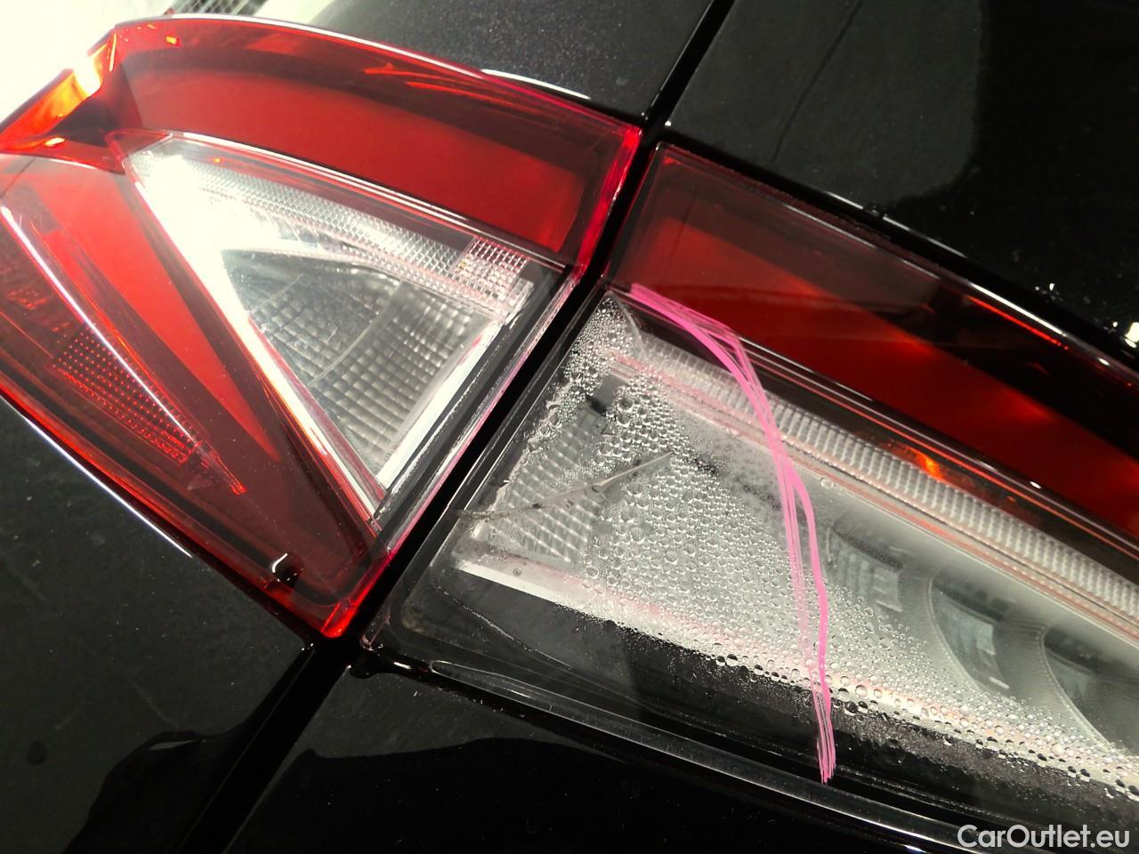  Skoda  ENYAQ  iV80 5d #6